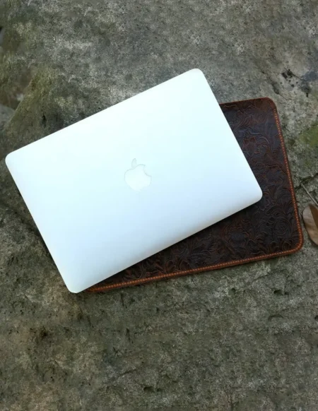 Handmade & Hand Stitched Leather Macbook Cases