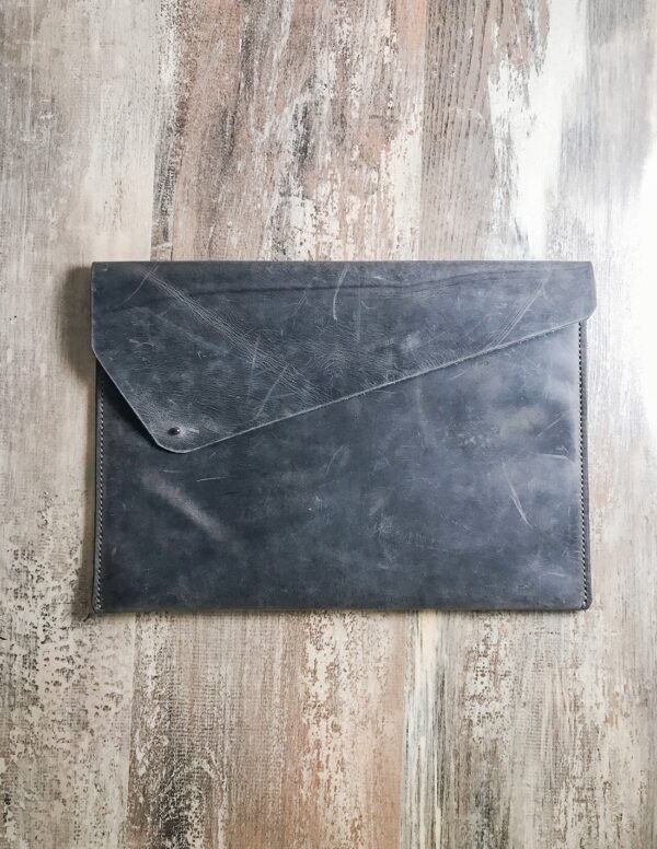 Handmade & Hand Stitched Macbook Leather Cases