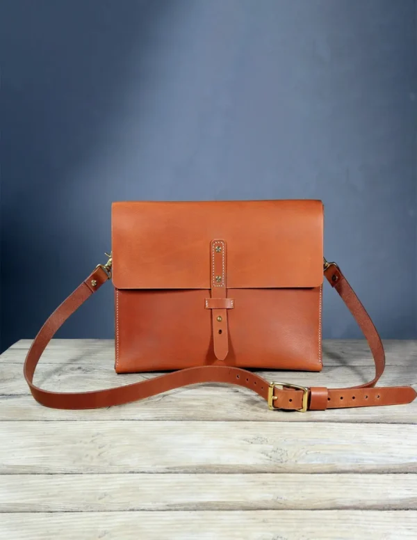 Handmade Vegetable Tanned Leather Computer Carry Bag